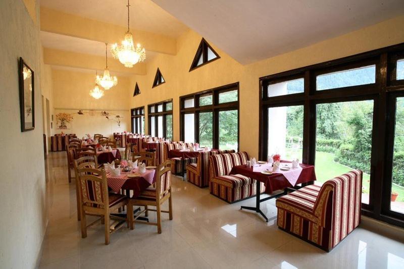 Sagar Resort Manāli Zewnętrze zdjęcie